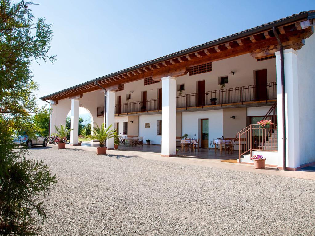 Agriturismo Crocerone Bed & Breakfast Bassano del Grappa Exterior photo