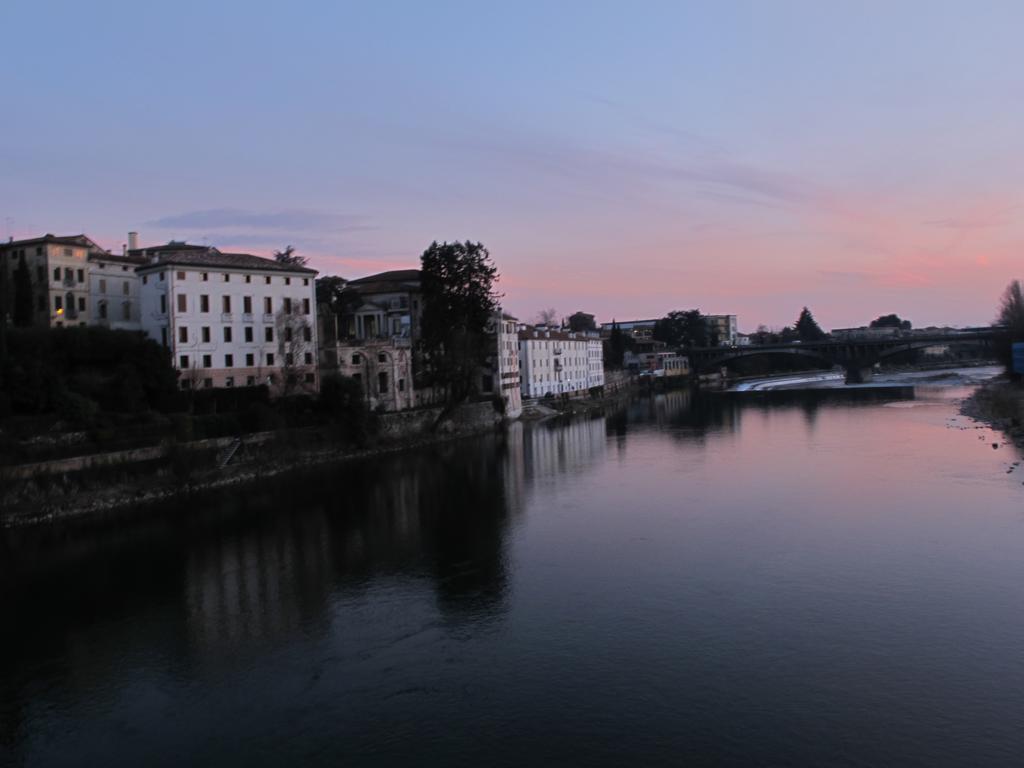 Agriturismo Crocerone Bed & Breakfast Bassano del Grappa Exterior photo