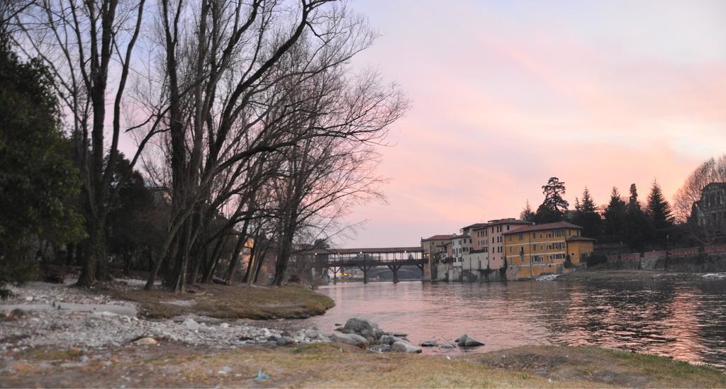 Agriturismo Crocerone Bed & Breakfast Bassano del Grappa Exterior photo